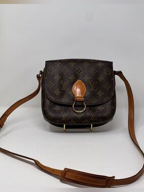 💯LOUIS VUITTON monogram St Cloud MM crossbody Bag